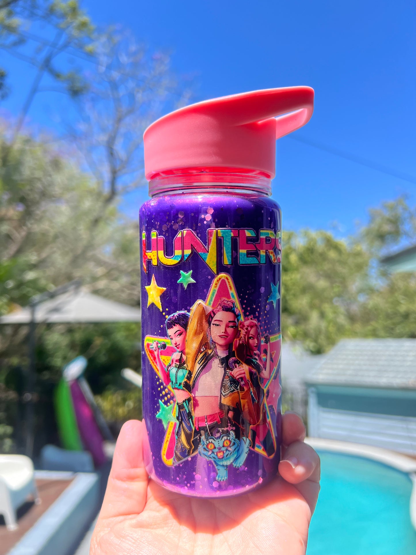 Kids 10oz Snow Globe Bottle | Purple shimmer &  Glitter - Hunters Characters. Made to order