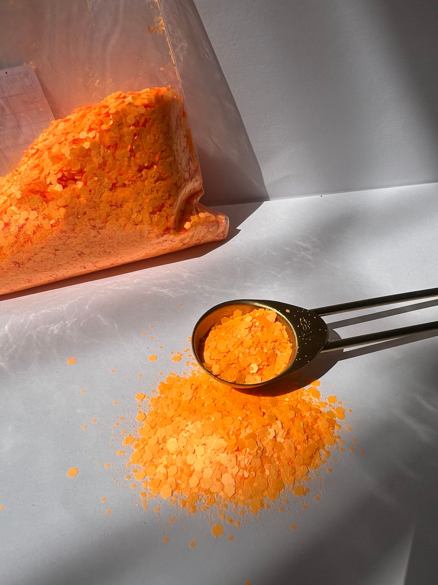 Tangerine Pop – Neon Chunky Glitter