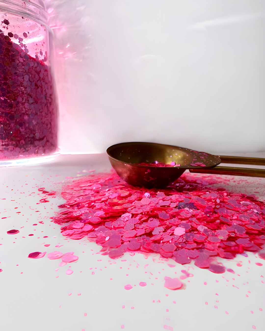 💖 Pink Stardust – Iridescent Mixed Glitter