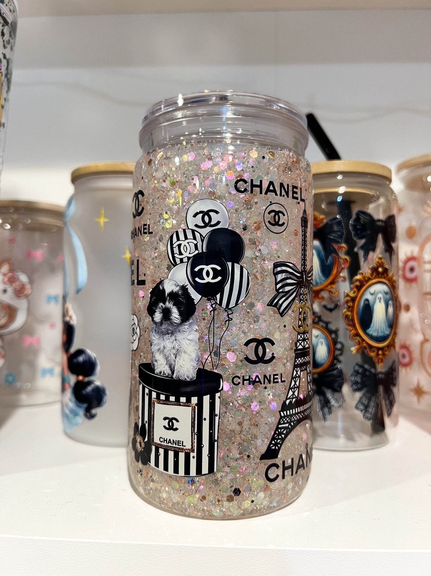 ✨ Parisian Inspired Glitter Tumbler - Snow Globe Cup with Eiffel Tower, Dog & Balloons | Luxury Girly Aesthetic Gift ✨