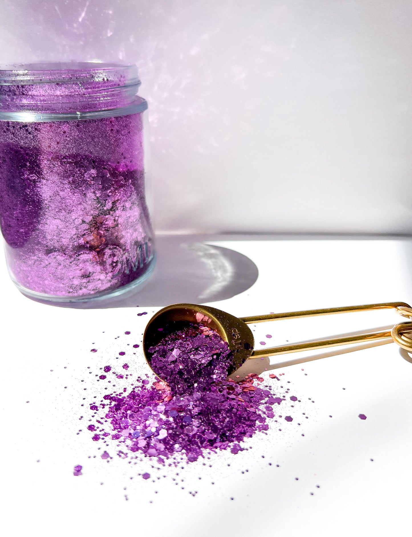 💜 Amethyst Charm – Chunky Iridescent Glitter
