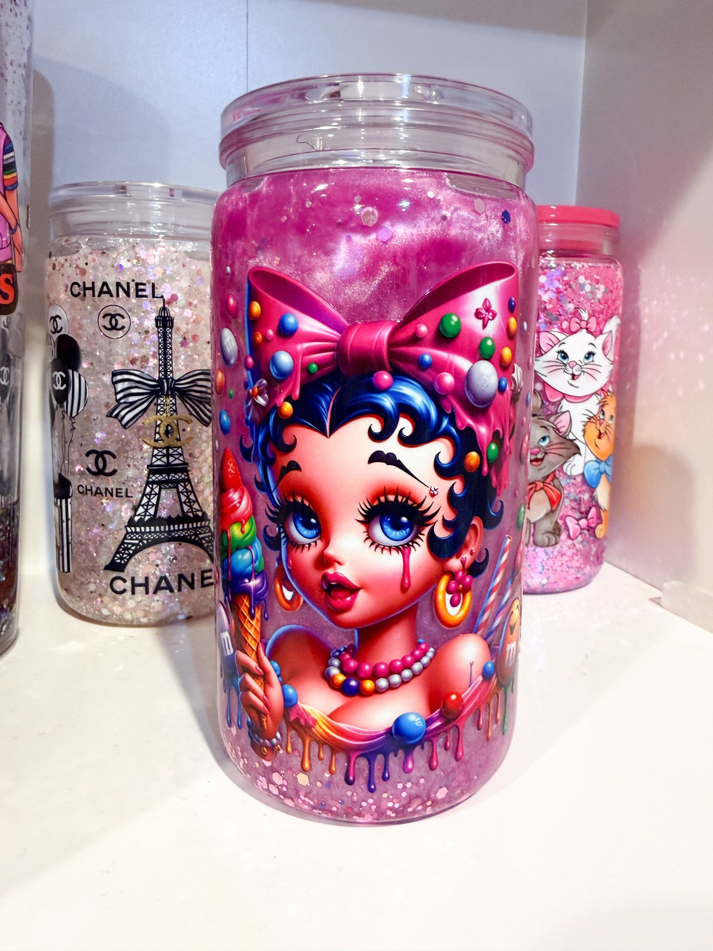 Betty Candy Glam - 16oz Acrylic Snow Globe cup