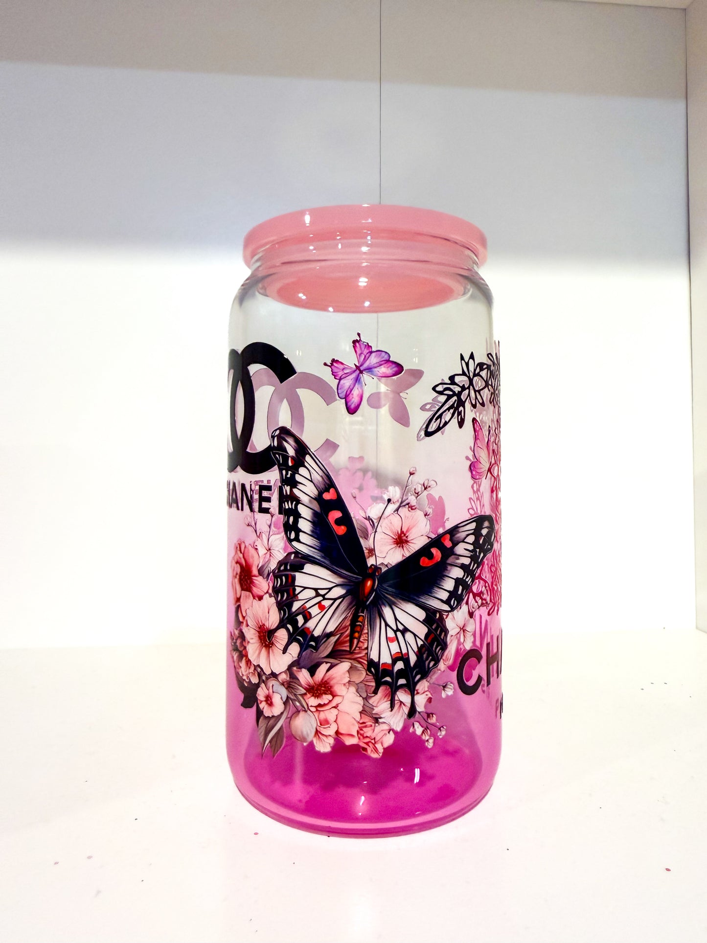 Butterfly Glamour 16oz Ombré Glass Cup