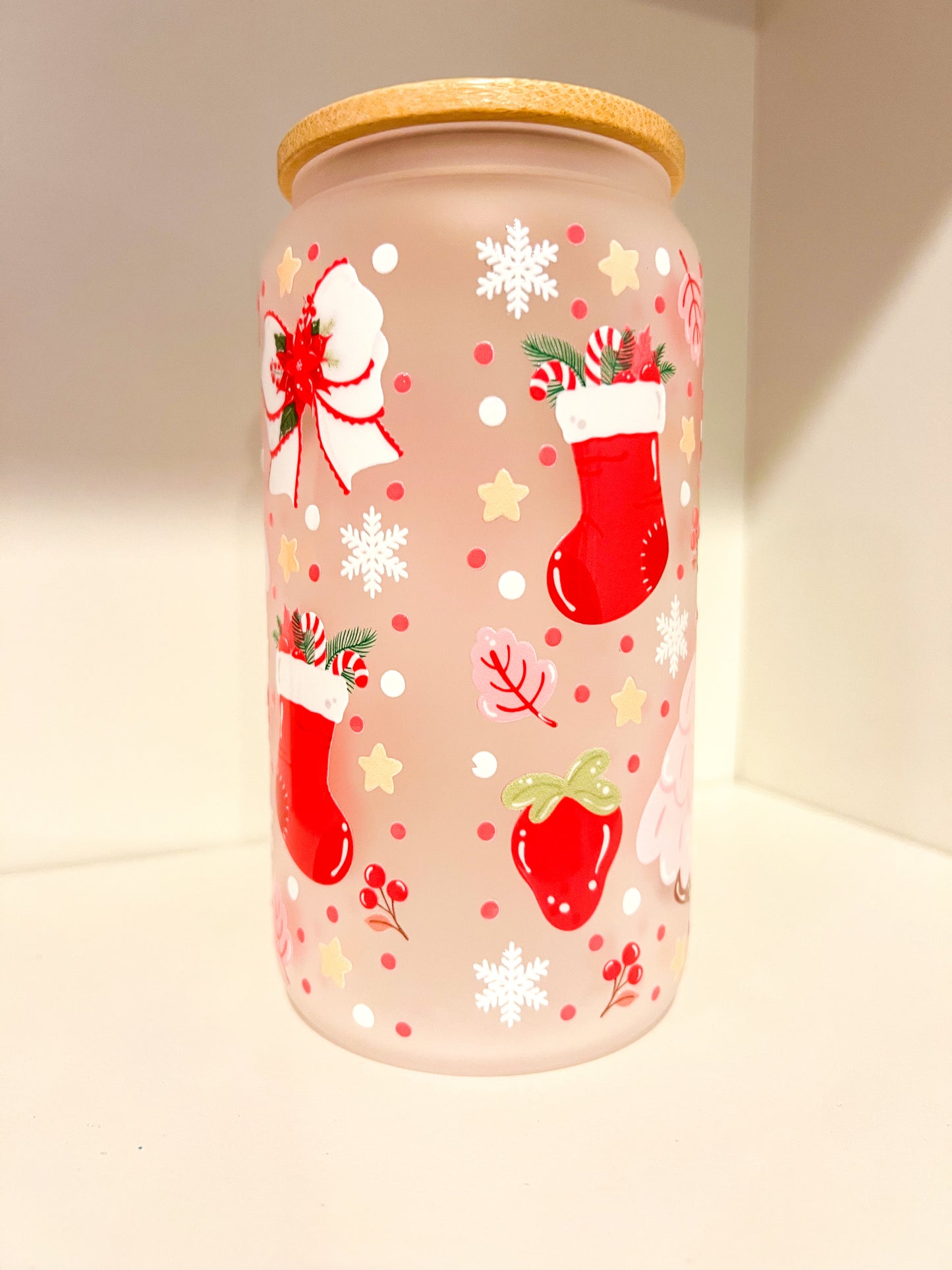 Cozy Christmas Morning – Frosted Holiday Glass Can 16oz