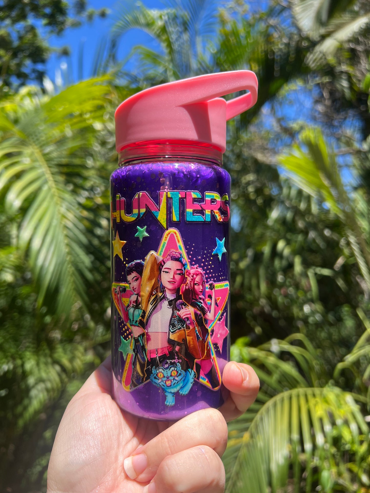 Kids 10oz Snow Globe Bottle | Purple shimmer &  Glitter - Hunters Characters. Made to order