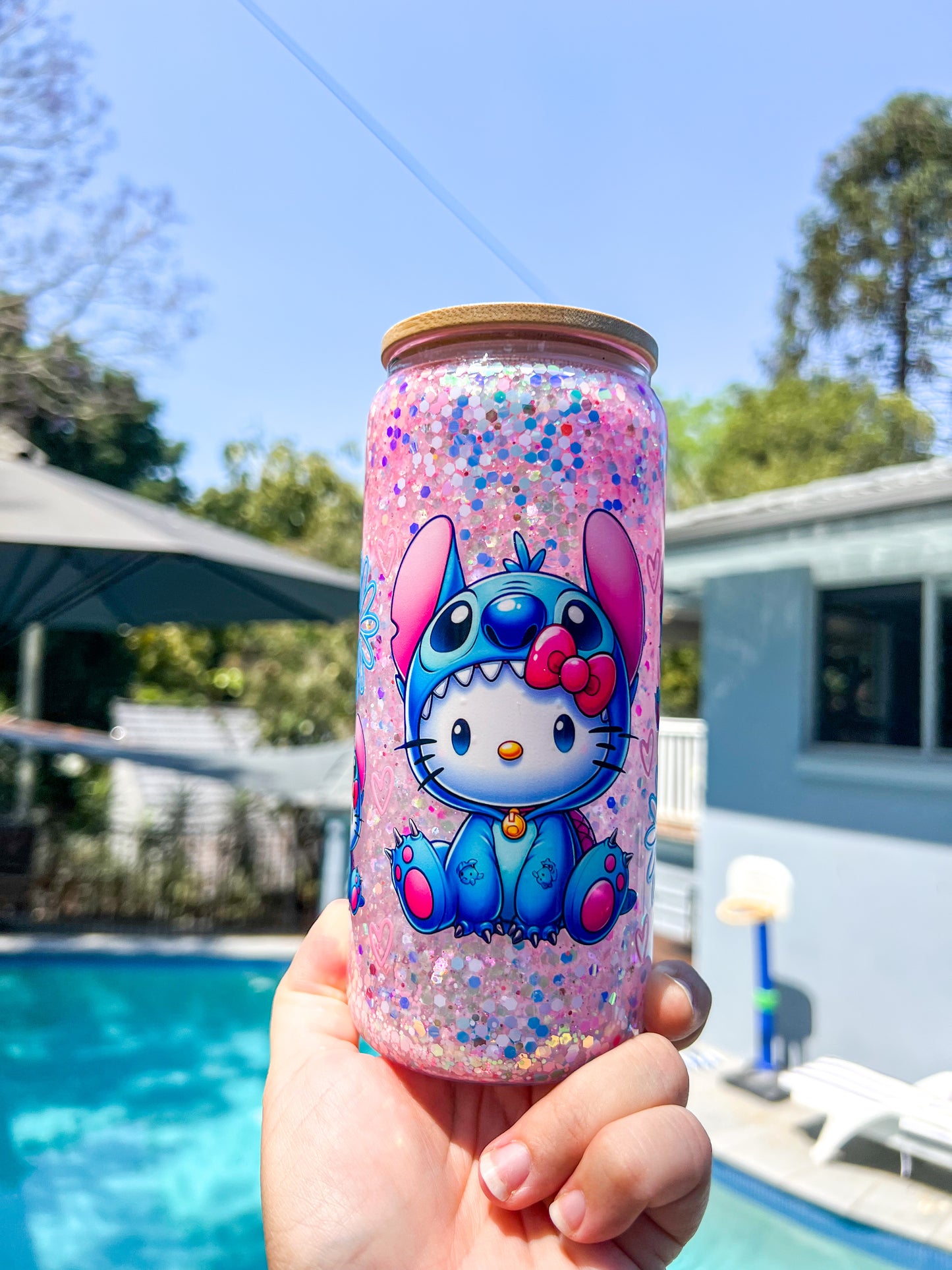 🌸 Sweet Ohana – Glitter Snow Globe