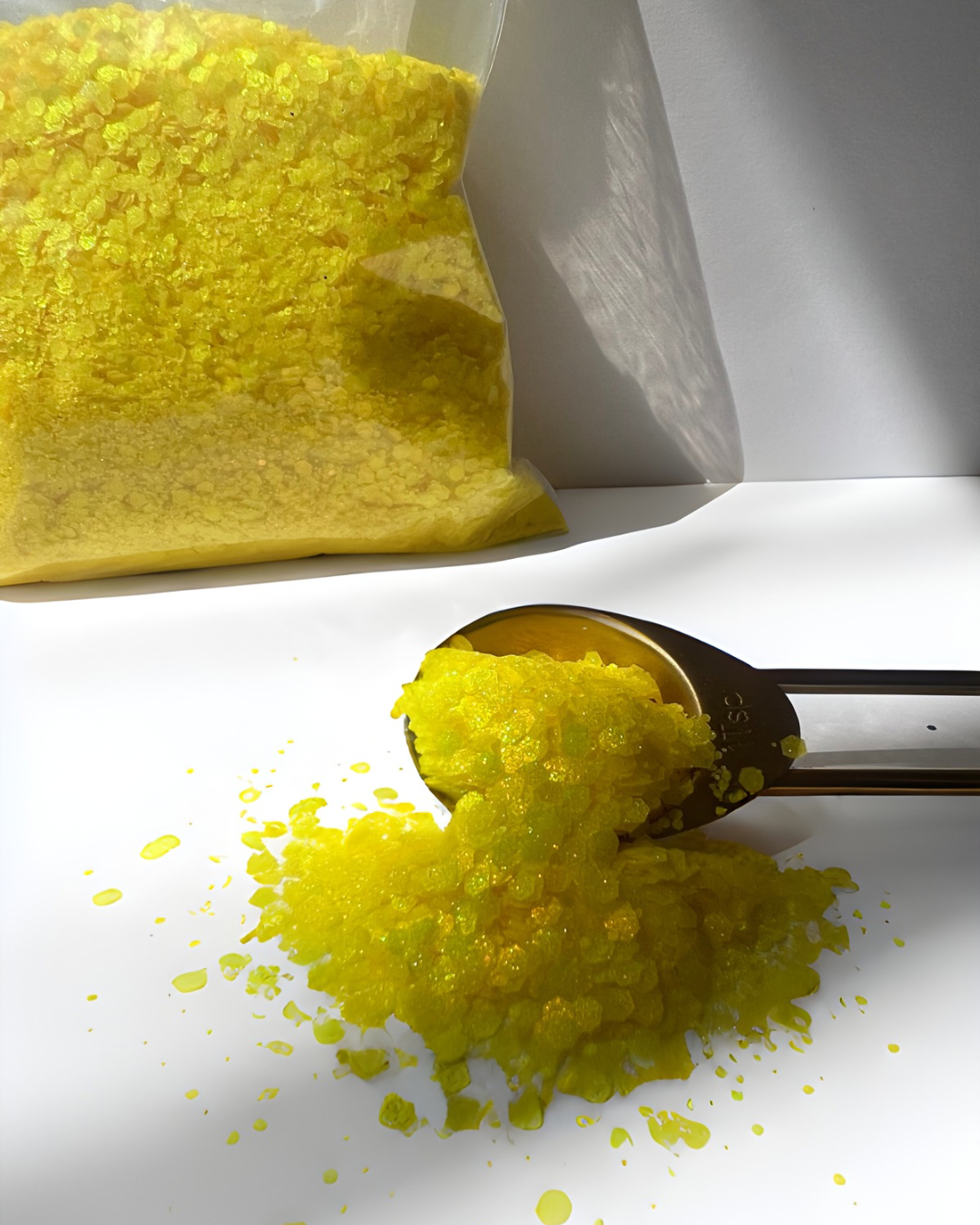 Neon Sunburst – Neon Chunky Glitter
